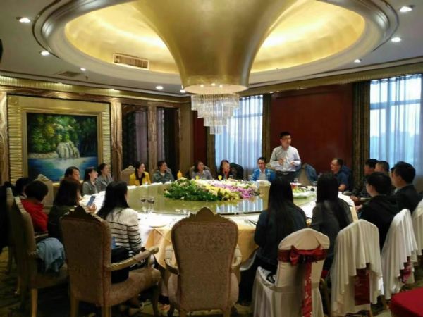 �����S���ơ��½�/���C���˂����콻���W��