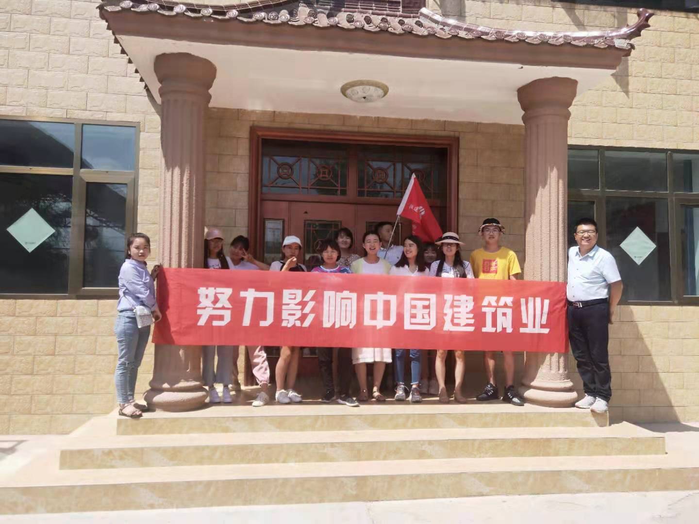 �m�����S���ƹ��̼��g(sh��)�����h֧���M���h�T��ɽ���(d��ng)